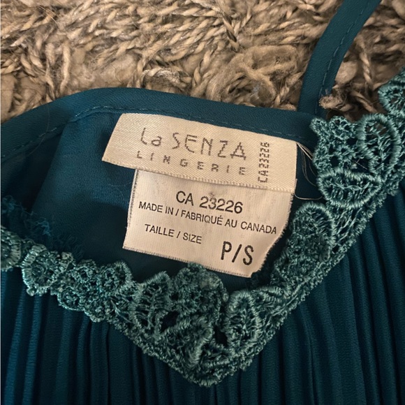 La senza tank top - Picture 3 of 3